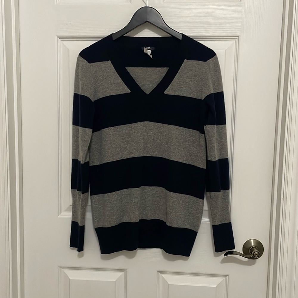 J.Crew women’s navy and grey striped cashmere vneck sweater